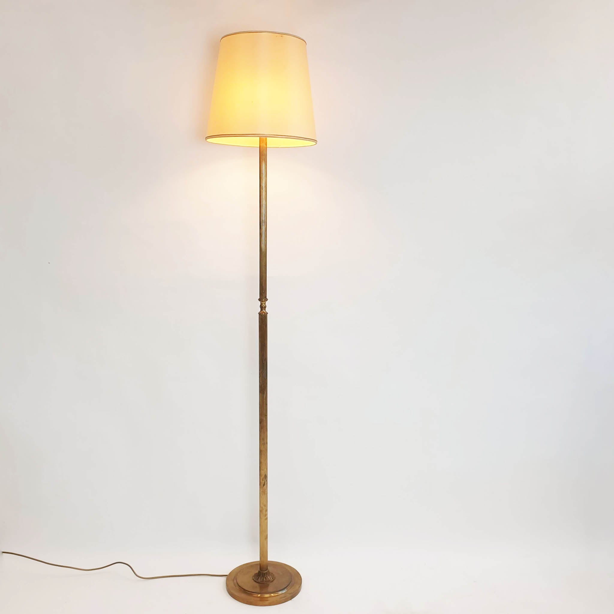 Vintage Italian brass floor lamp