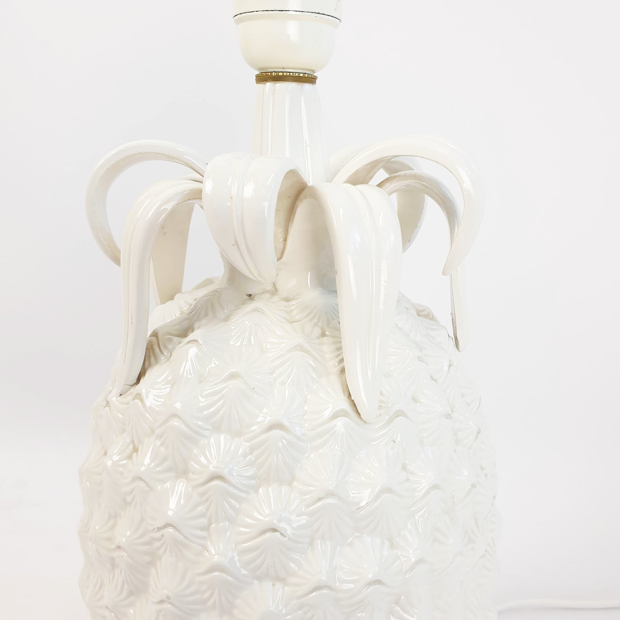 1970s Italian pineapple lamp