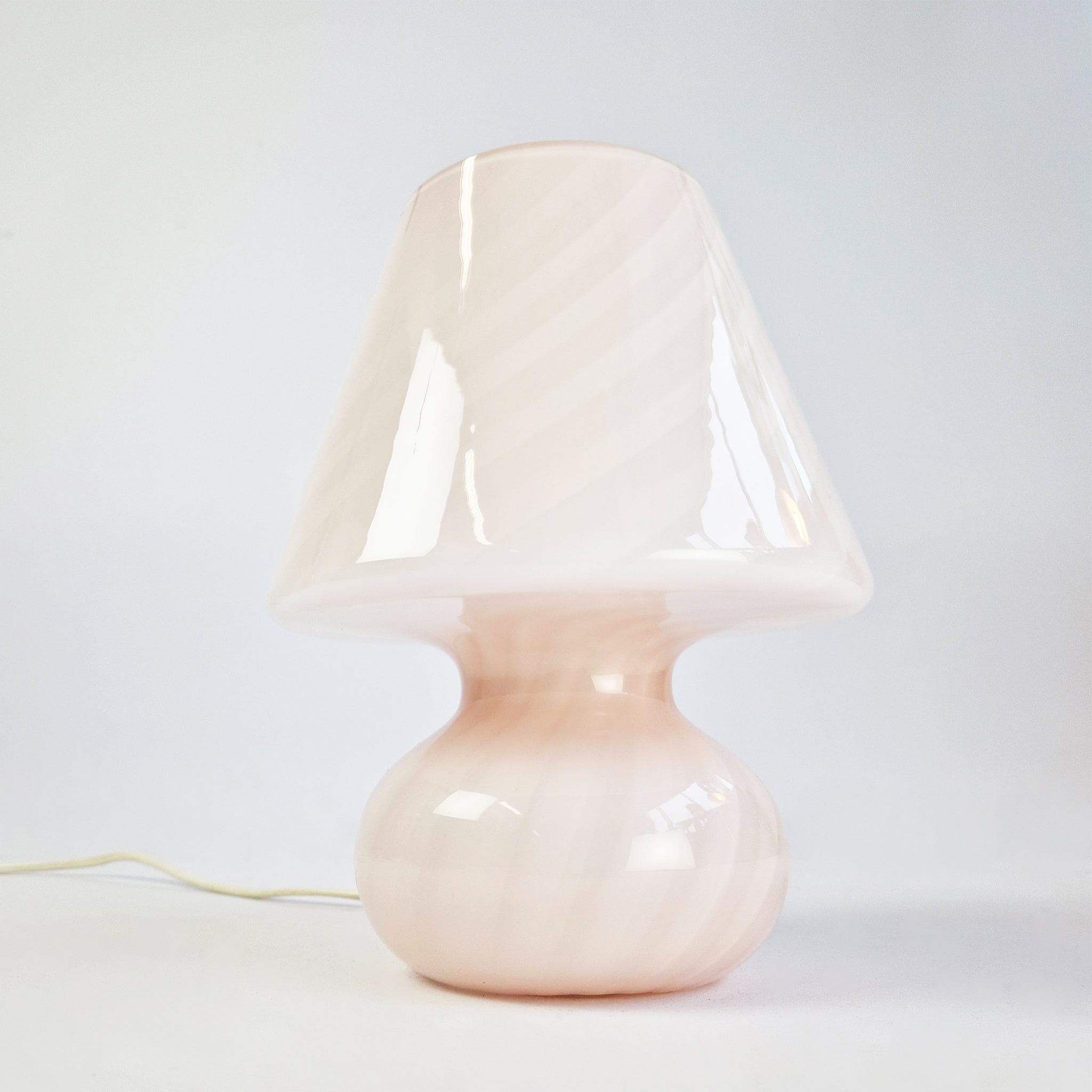 Vintage Italian pink swirl mushroom lamp